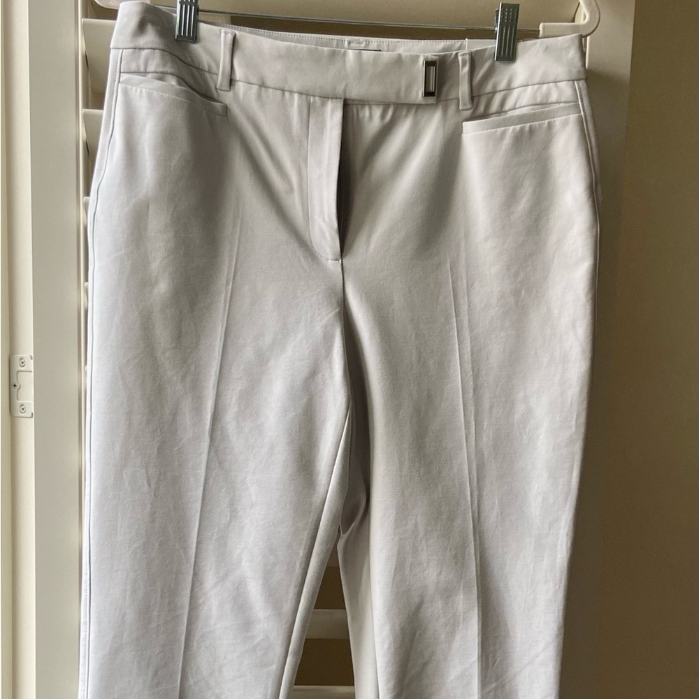 WHITE HOUSE BLACK MARKET Slim Crop Pant SZ 8 Lt. Gray Straight leg cuff hem BNWT